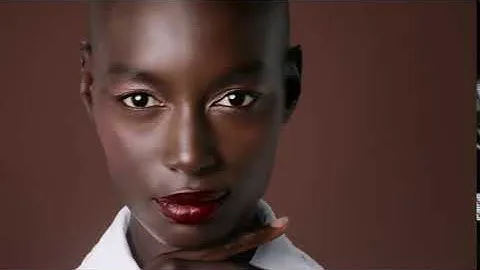 SISLEY PARIS / Opulent Chic Make Up Look