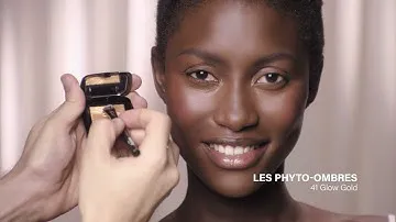 Sisley Paris // Tutorial Peacock Wing